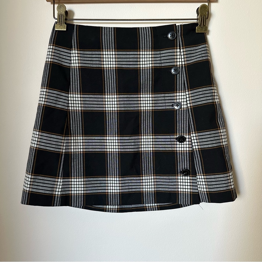 Sunday Best Black and Yellow Asymmetrical A-Line Mini Skirt